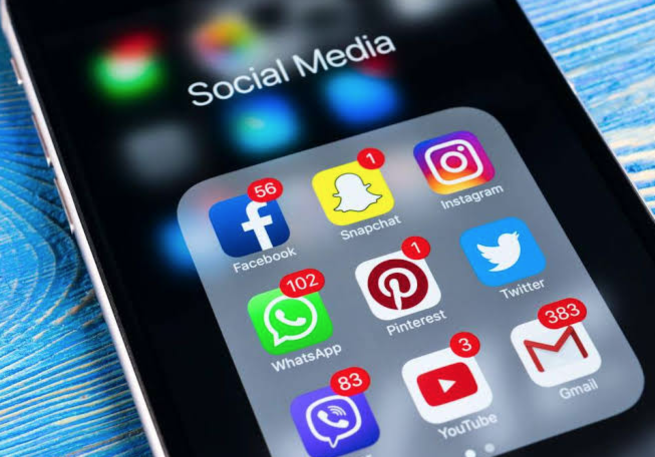 Tips to Succeed with Social Media Contest