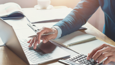 Photo of Tax Pro or Software? Deciding Factors