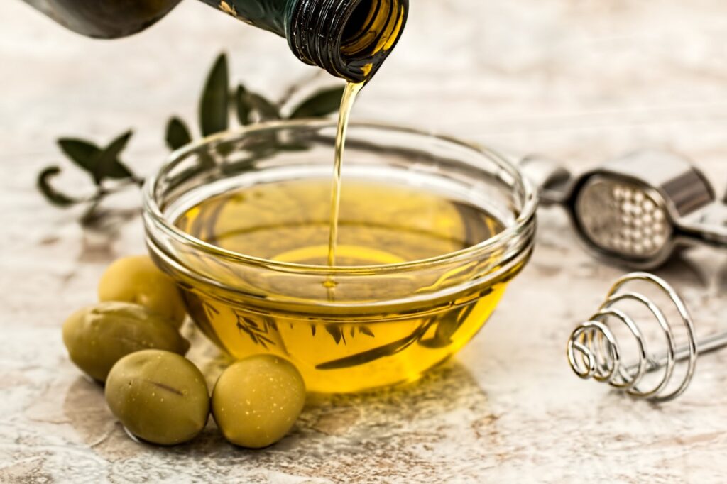OliveOilsLand® - OLIVE OIL CURE : SQUALENE