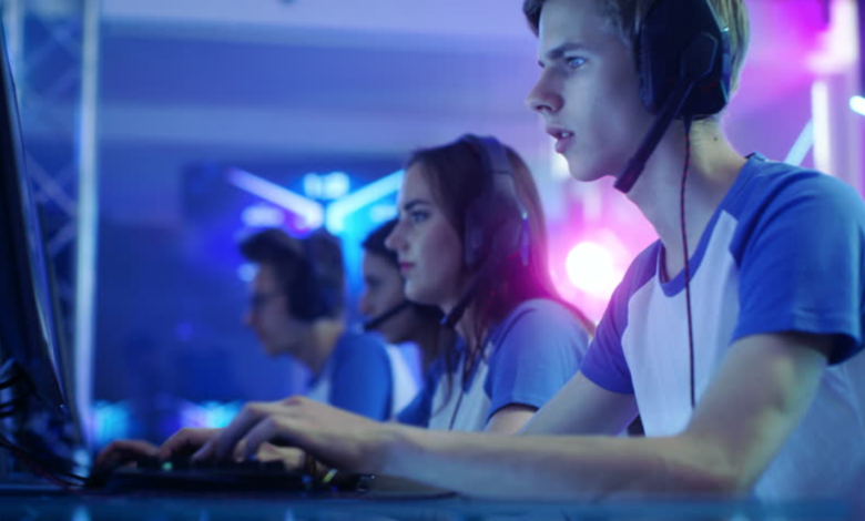 Why Online Gaming Is A Great Way to Socialize