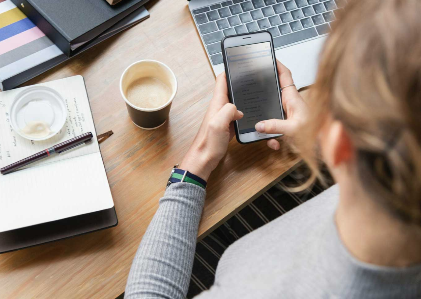 Scenarios and Solutions Involving WhatsApp Business Chats Transfer