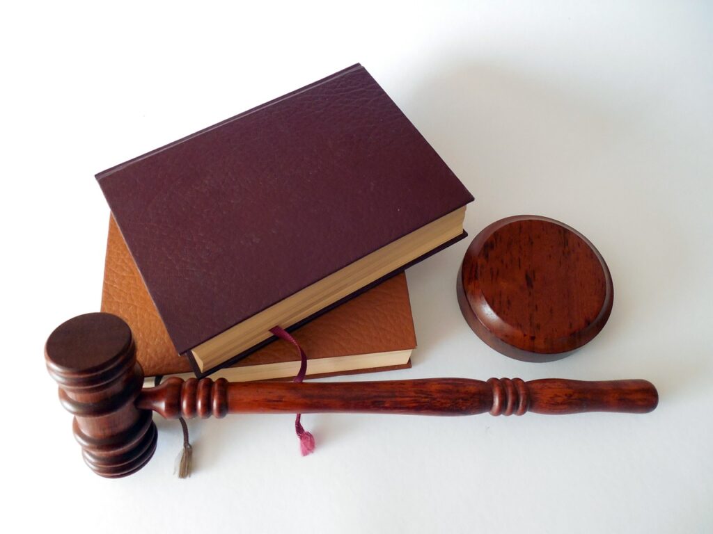 Why you should hire a traffic lawyer?