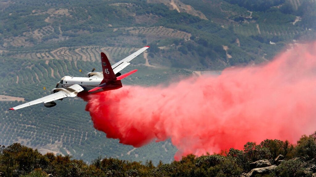 Do Fire-Retardant Sprays Help Prevent Wildfire Property Damage