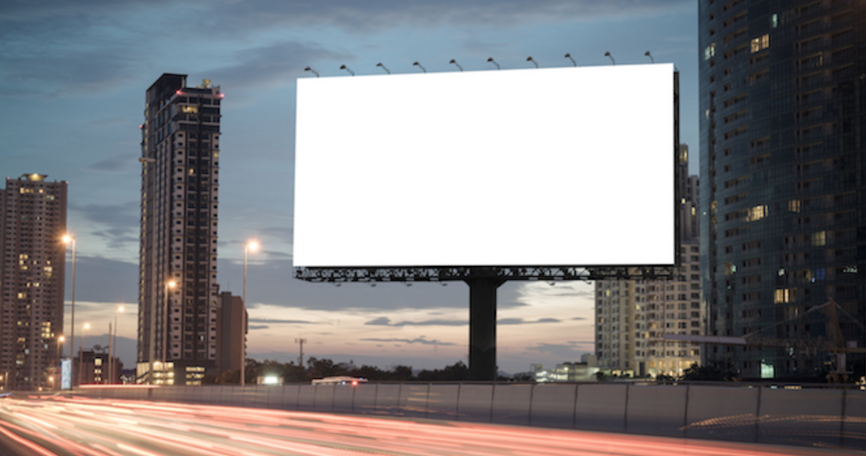 How an Outdoor Advertising Screen Helps You Gain Profit - IMC Grupo