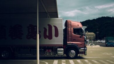 Photo of Why You Should Use Trucking Company Royalty Speed