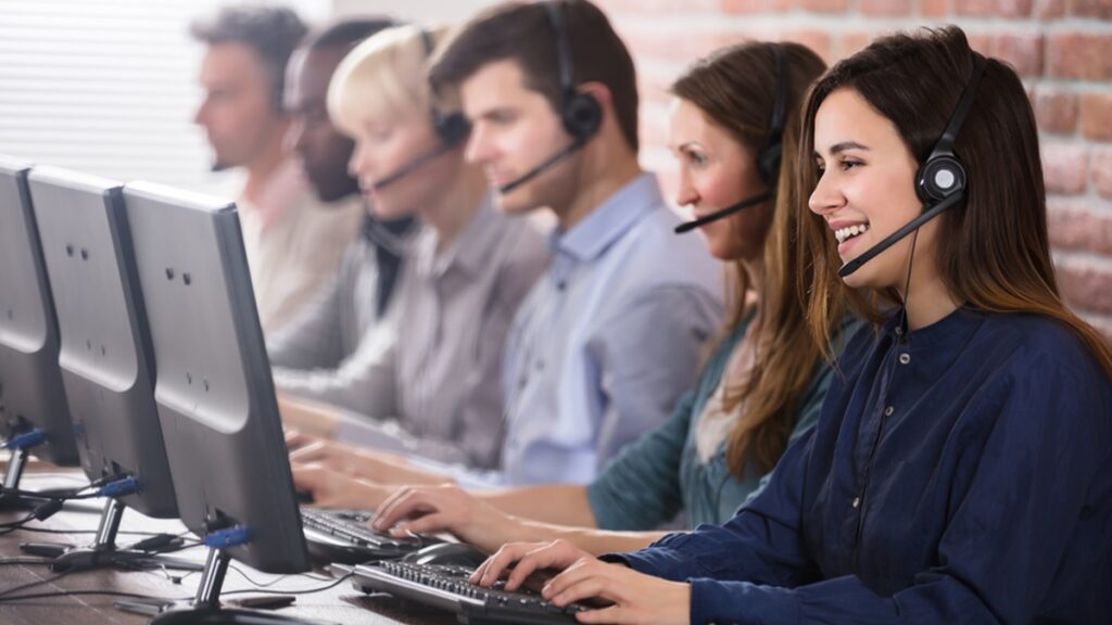 Benefits of Outsourced Call Centers for Small Business