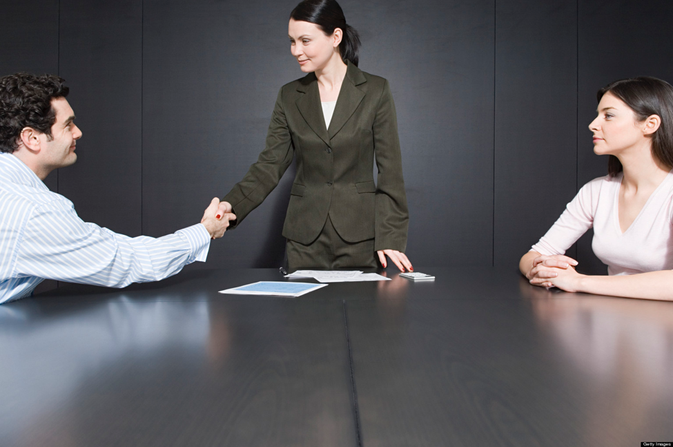 https://www.divinglegalconsultant.com/wp-content/uploads/2018/05/Ways-of-Hiring-Family-and-divorce-lawyers-in-Sydney.jpg