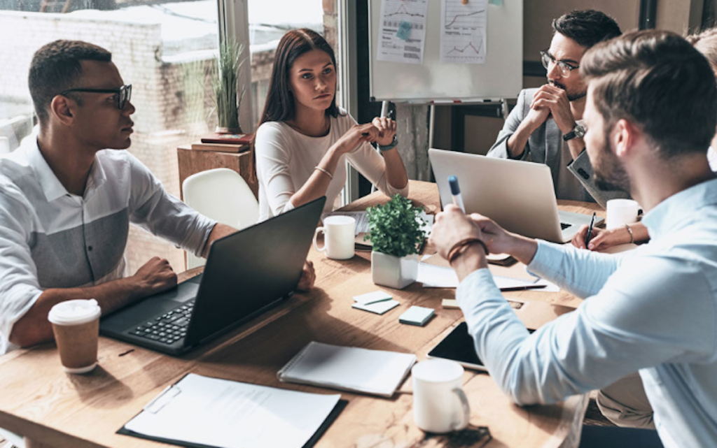 7 Tips On How to Hire The Right SEO Agency