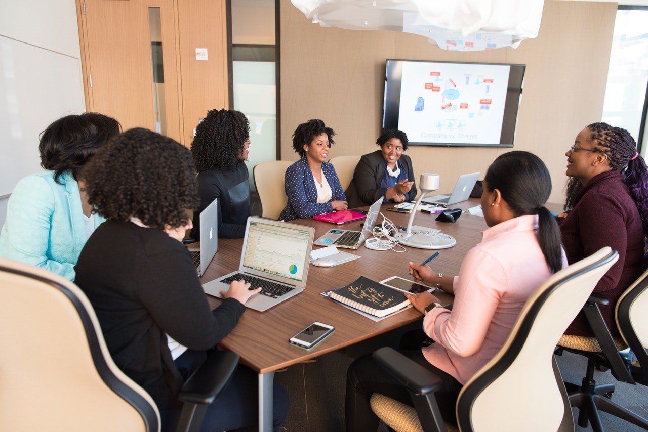 3 Competencies to Look for in a PowerPoint Presentation Designer