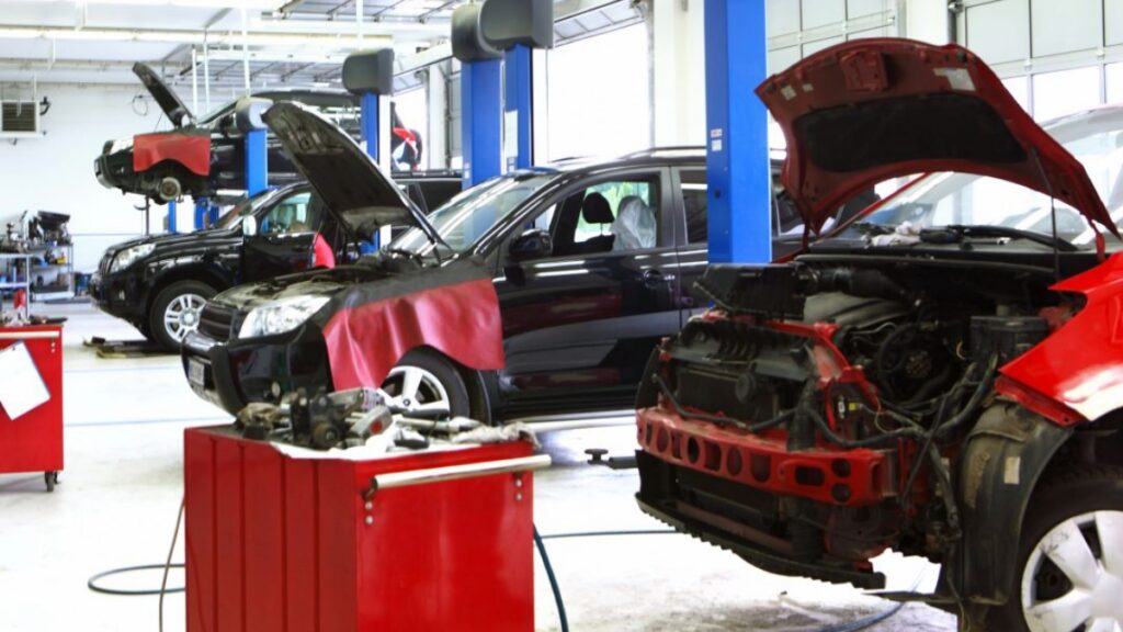 6 Essential Tools for Your Car Repair Garage