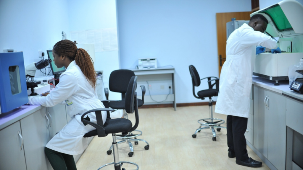 How To Keep Healthcare Centers Clean?