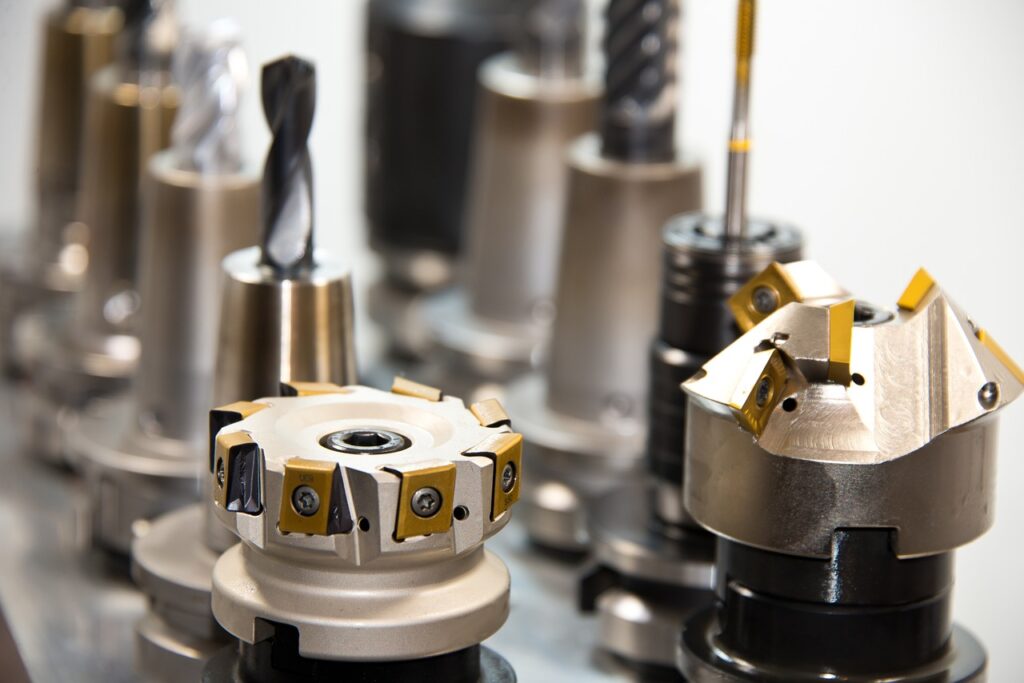 Here's why you should pick CNC lathe machines for manufacturing processes