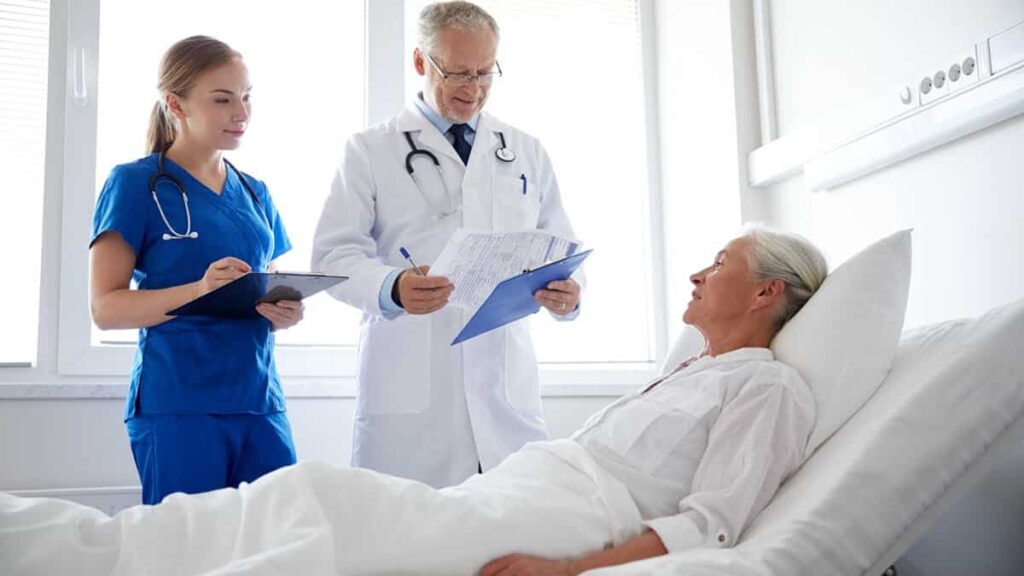 6 Key Characteristics of a Reputable Hospitalist