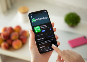 How to hack someones WhatsApp messages without their phone - IMC Grupo