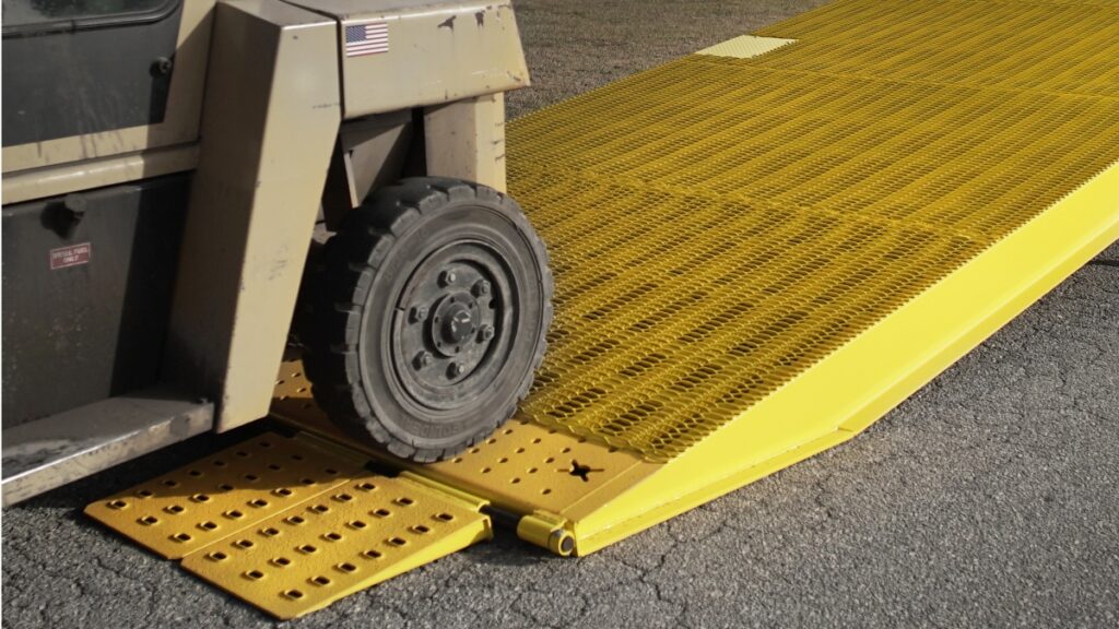 How to Choose a Yard Ramp for your Portable Loading Dock
