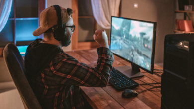 Photo of The Link Between Social Media and Online Gaming