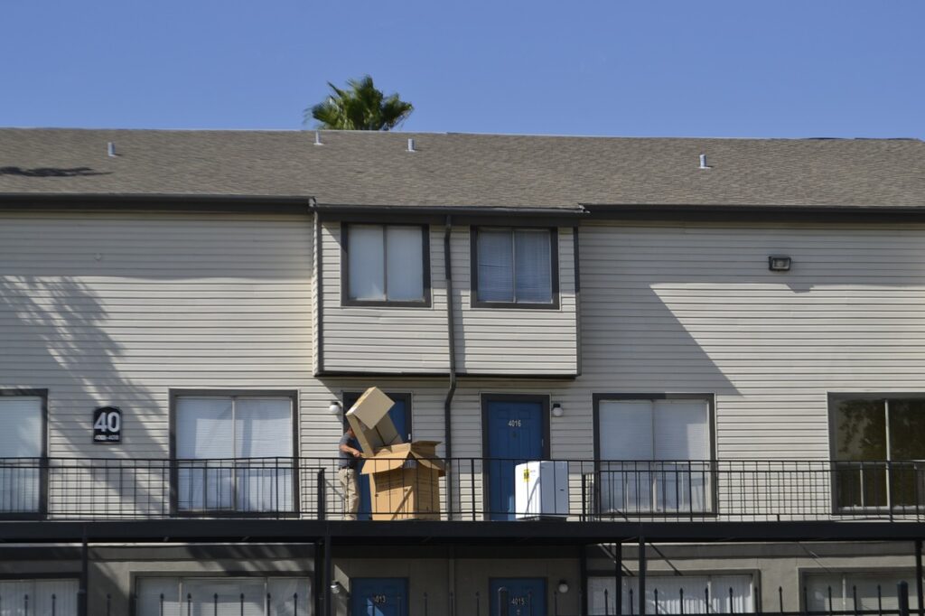 How To Buy Boxes For Your Next Move with Gaylord Boxes