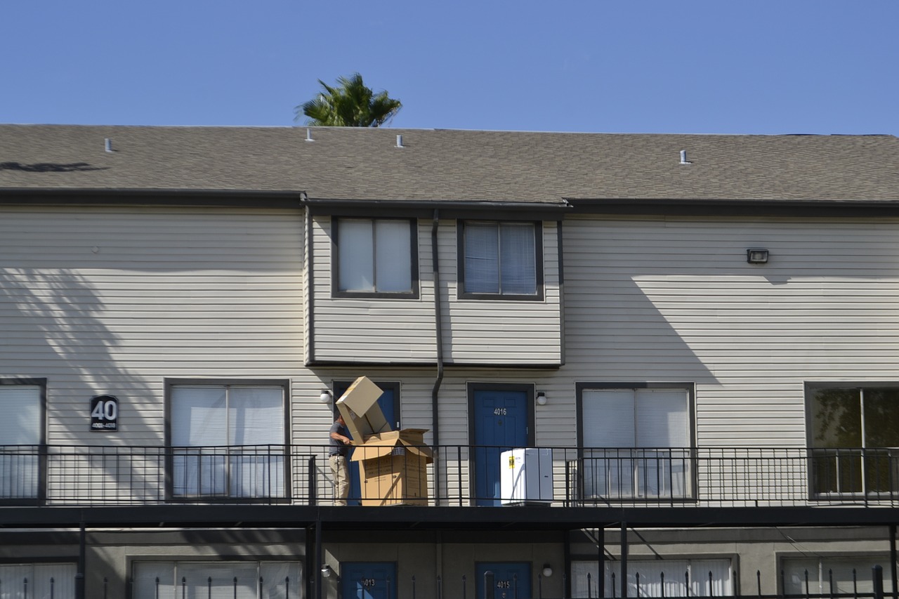How To Buy Boxes For Your Next Move with Gaylord Boxes