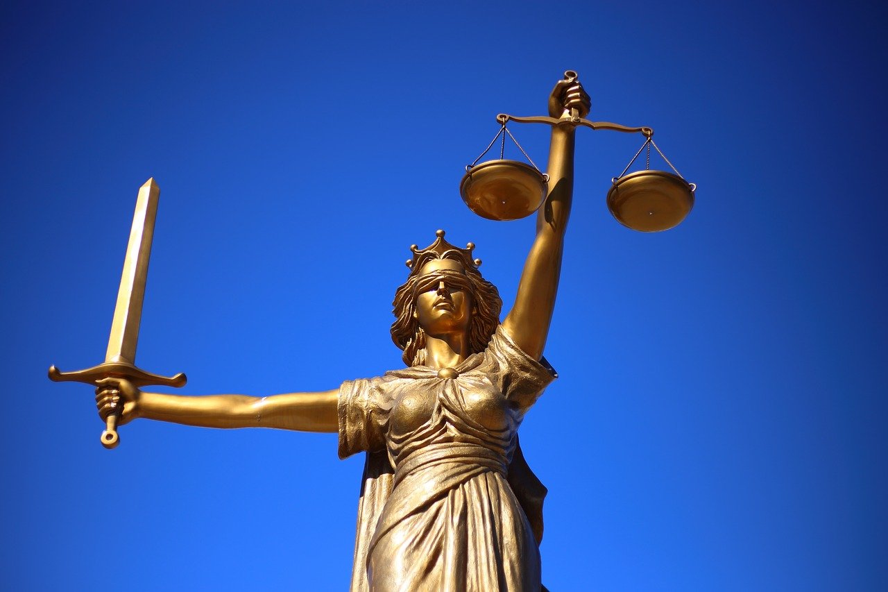 Finding A Lawyer – 5 Important Tips From Felicetti Law Firm