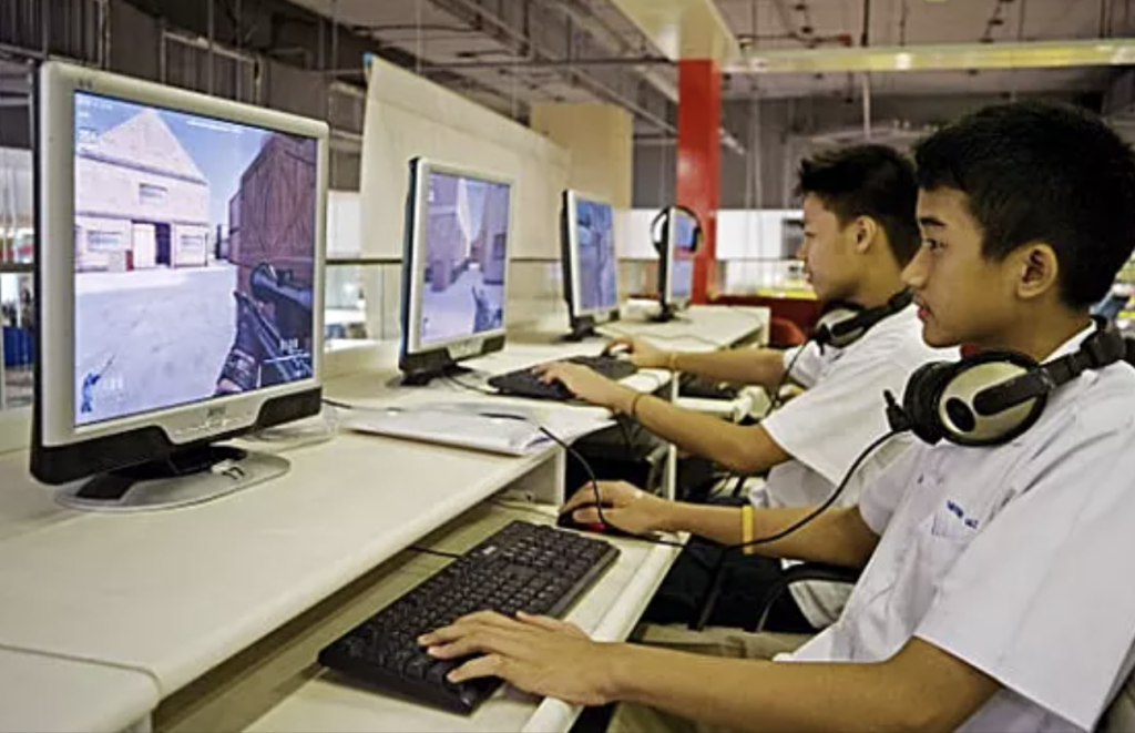 How Is It Beneficial For You To Play Game Online