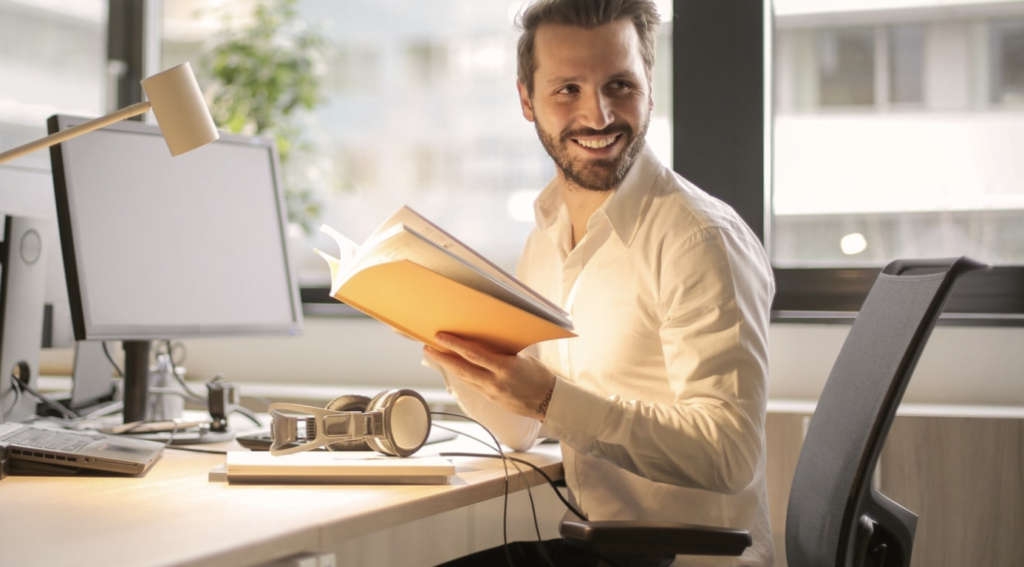 How Do Corporate Training Videos Help with Employee Onboarding
