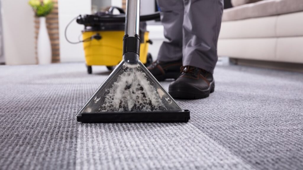 The Downside of DIY Carpet Removal