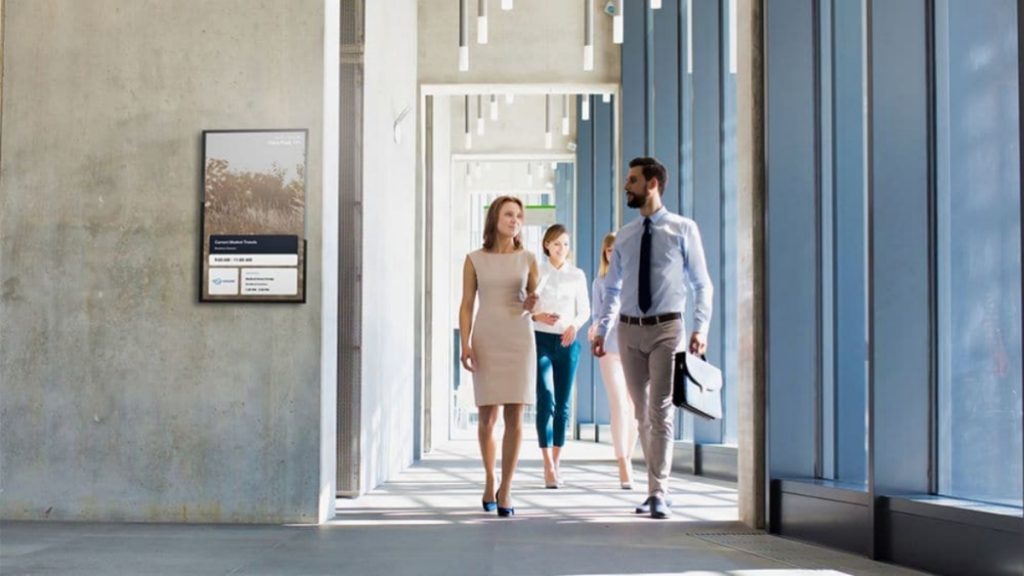 4 Smart Uses for Digital Signage