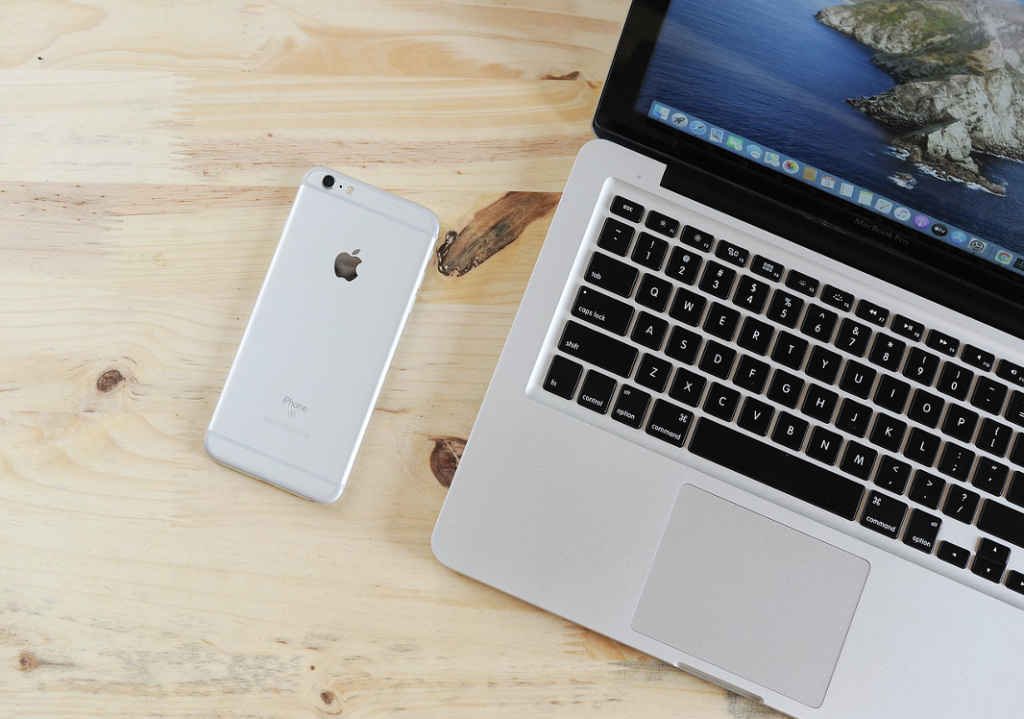 How Businesses Can Use Technology to Communicate with Consumers