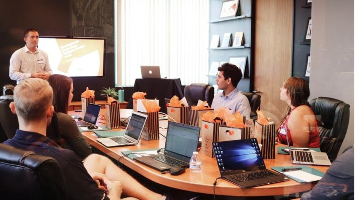 5 Great Tech Tips to Help Your Law Firm Hire the Right People