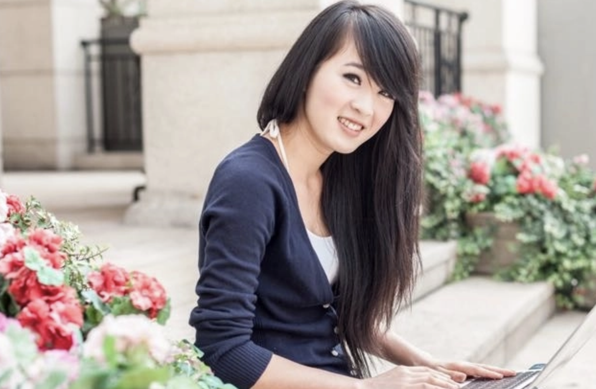 7 Benefits to Taking Hair Vitamins for Healthy Hair