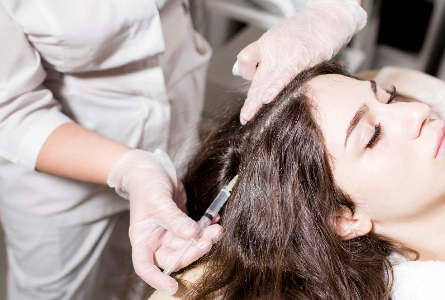FIGHT YOUR HAIR LOSS WITH YOUR OWN PLASMA