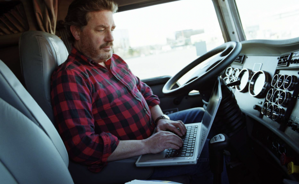 Why CDL License Is Important for Drivers and Trucking Industry