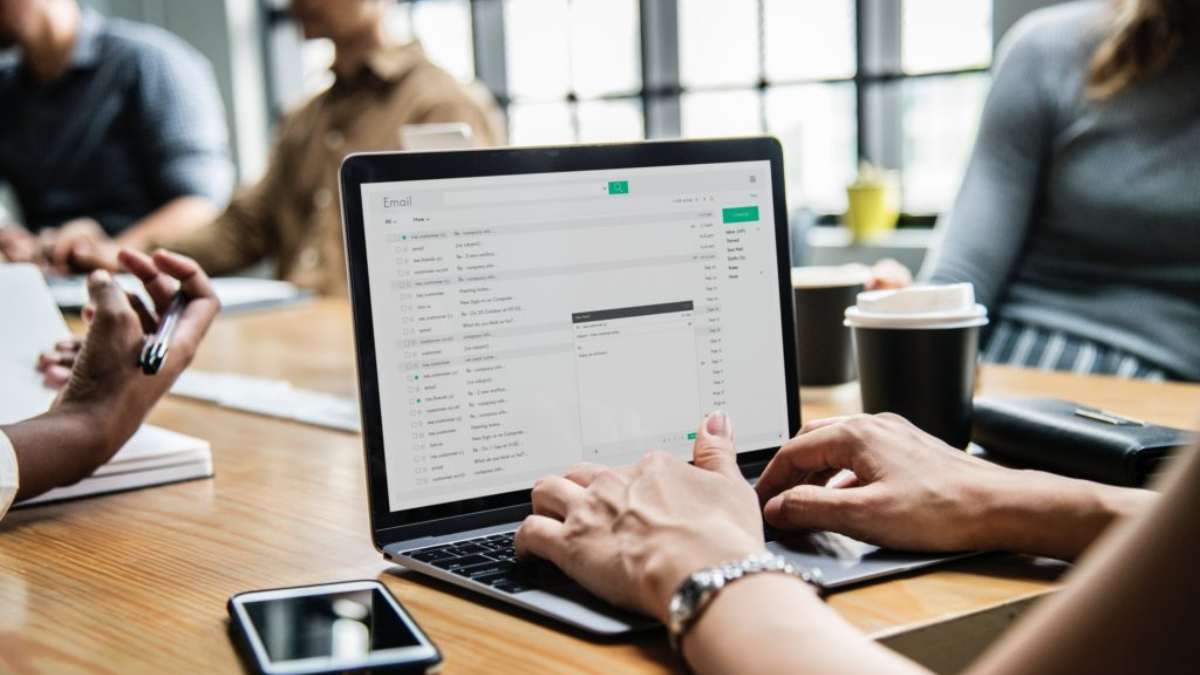 How to Use AI to Automate B2B email Outreach 01