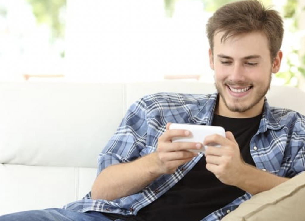 How to play online for real money?