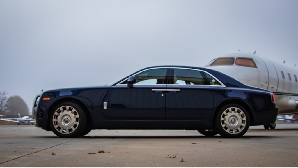 Reasons to Hire a Luxury Car Chauffeur Service