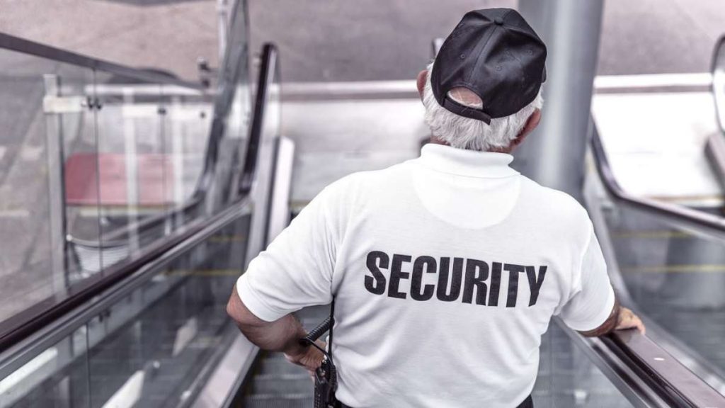 The Lowdown on Hiring Security Guard Services for Your Business