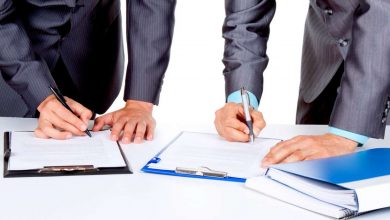 Photo of Six Legal Pitfalls to Consider When Buying a Business