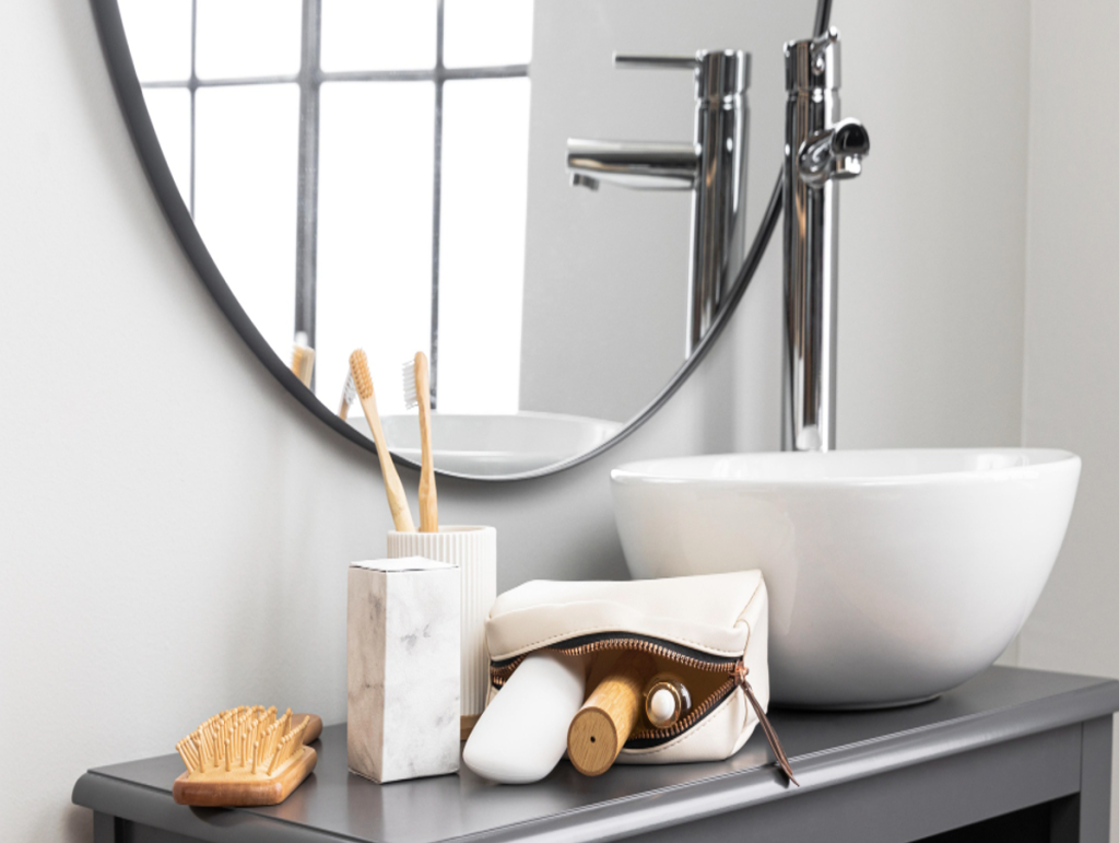 A Complete Commercial Bathroom Accessories Buying Guide