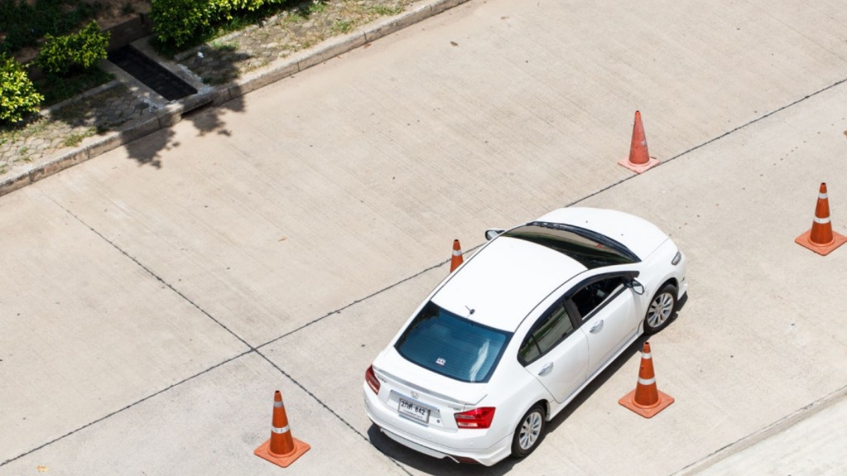 How to Find a Good Driving School 01