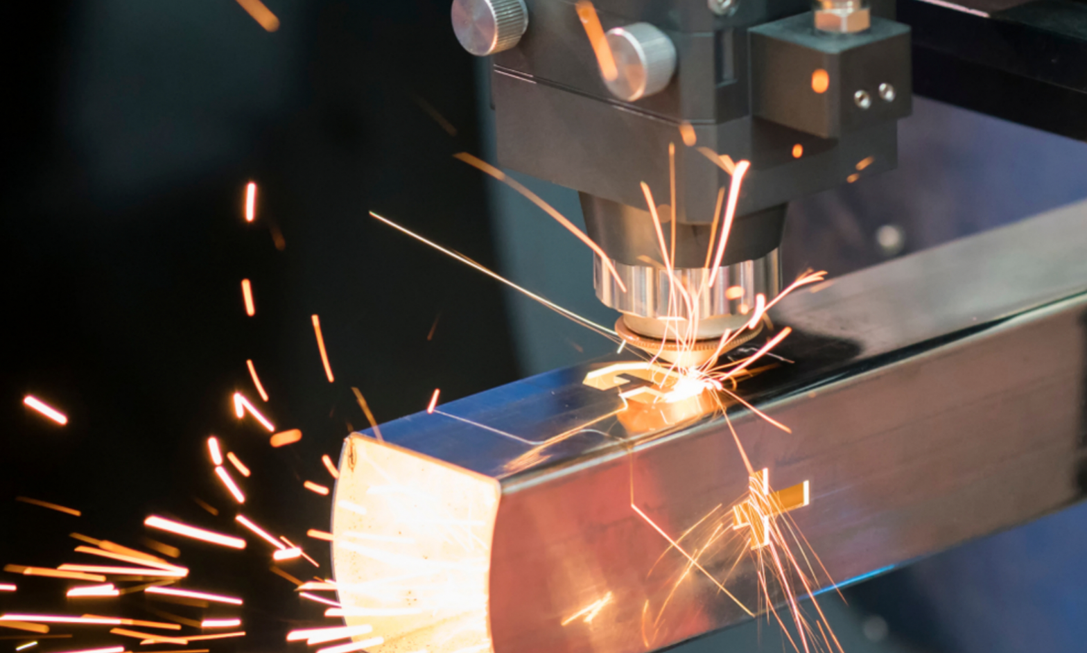 Interesting points before picking the metal cutting tools