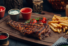 Photo of 7 Steakhouse Etiquette Tips Every Diner Should Know