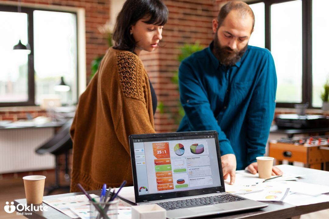 Reaching the Right People: The Role of Google Ads in Digital Marketing